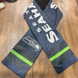 Seattle Seahawks Fleece Lined Scarf Navy Blue with secret pocket